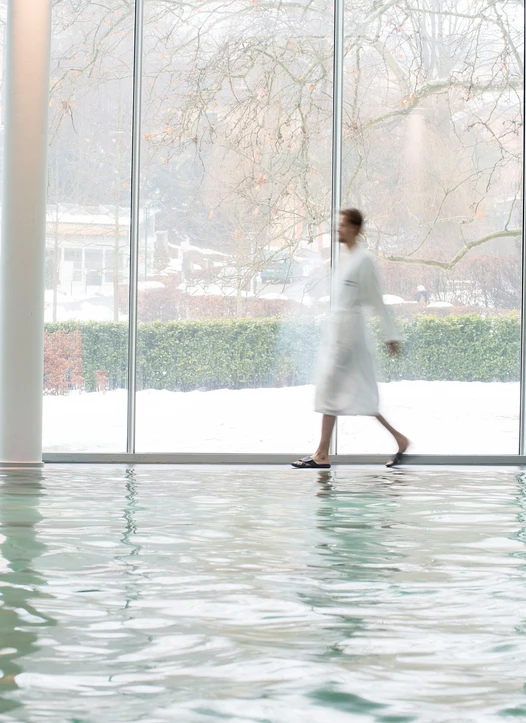 Indoor Bereich der Therme der Ruhe im Winter