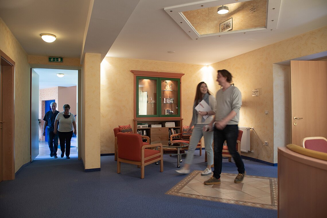 Foyer im Hotel Gasthof Scheer zum Seminarraum.