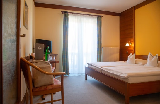 Landhaus Zimmer im Hotel Gasthof Scheer