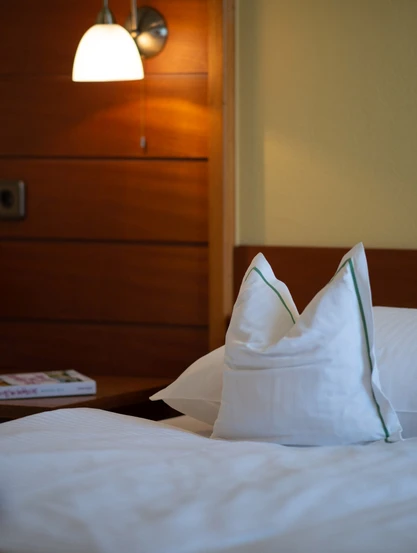 Zimmer im Landhausstil im Hotel Scheer in Bad Gleichenberg.