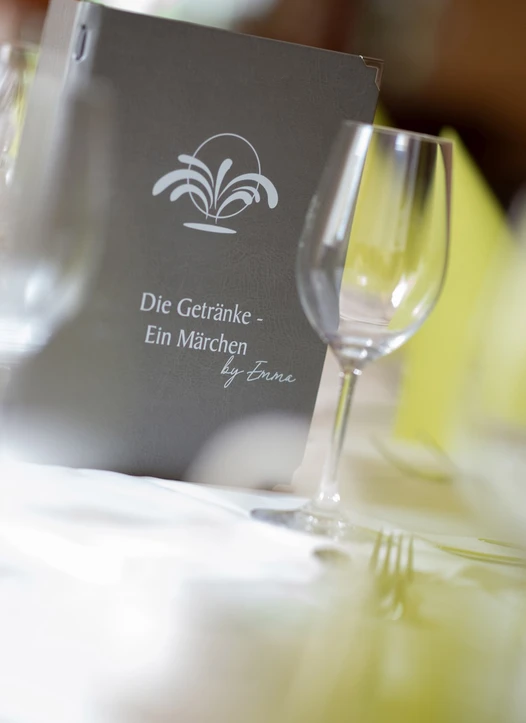 Festlicher Rahmen Feste zu Weihnachten, Jahresfeier, Familienfeier im Hotel Gasthof Scheer.